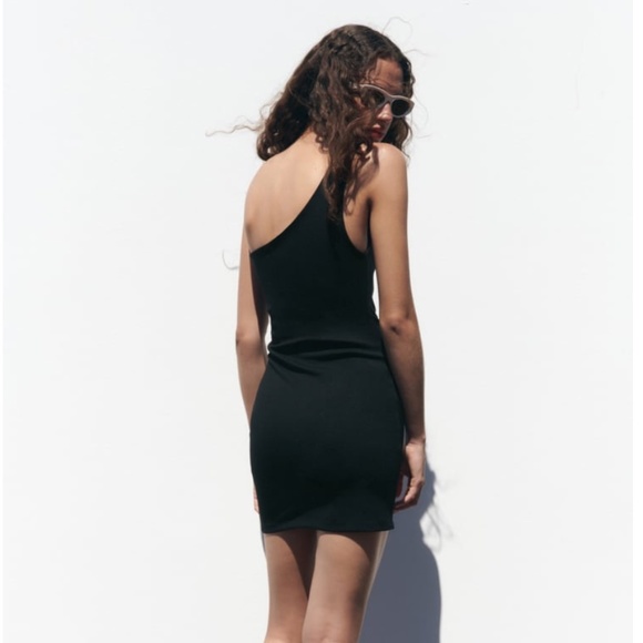 ZARA ASYMMETRIC MINI DRESS - Picture 3 of 5